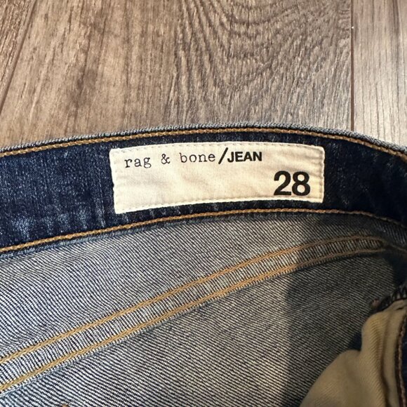 Distressed Rag & Bone Dre Women's Blue Denim Jeans - Size 28x30 - Picture 7 of 9